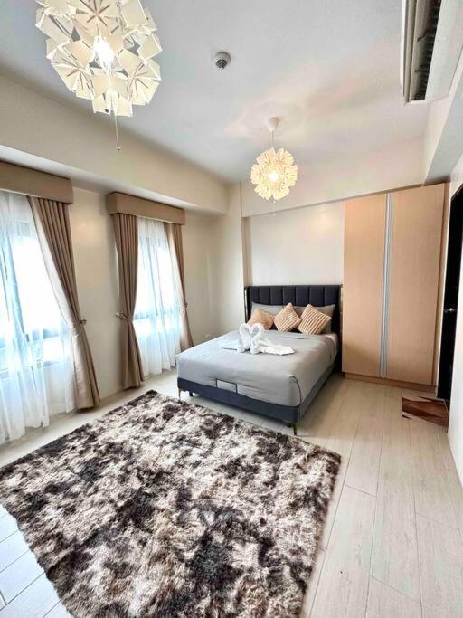 Airport Naia Terminal 3 Insane Interior Apartment Manila Exterior photo